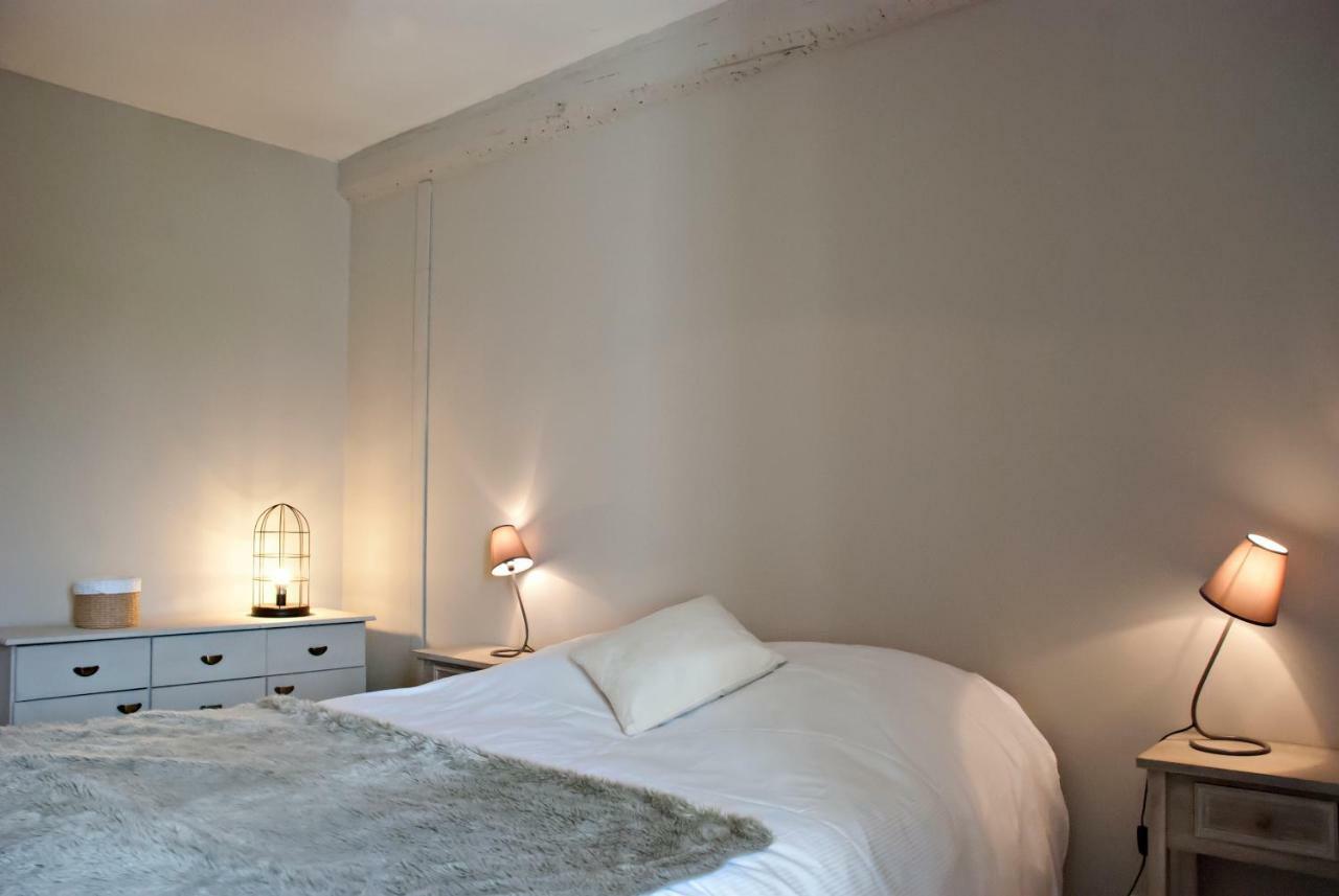 Gite De Mougeres Caux 外观 照片